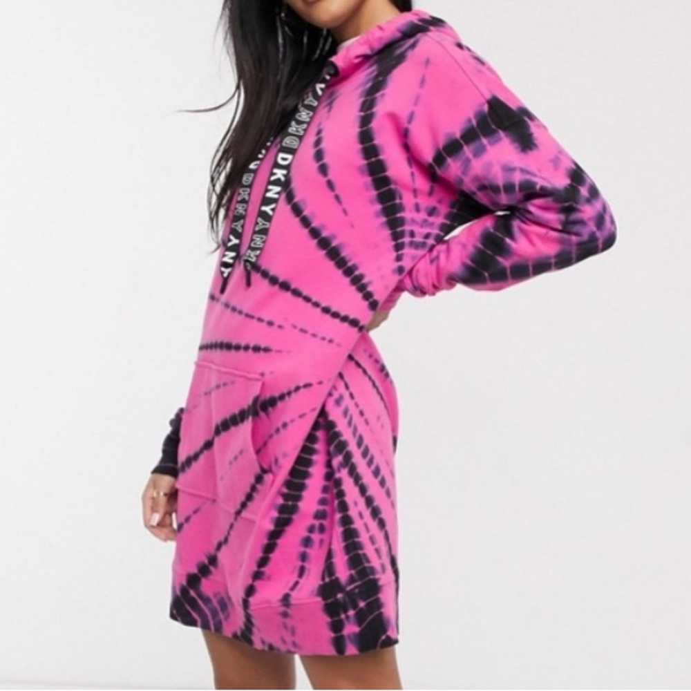 DKNY - Women's Sport Tie Dyed Hoodie
Sneaker Dress - Rebel Pink Size Small